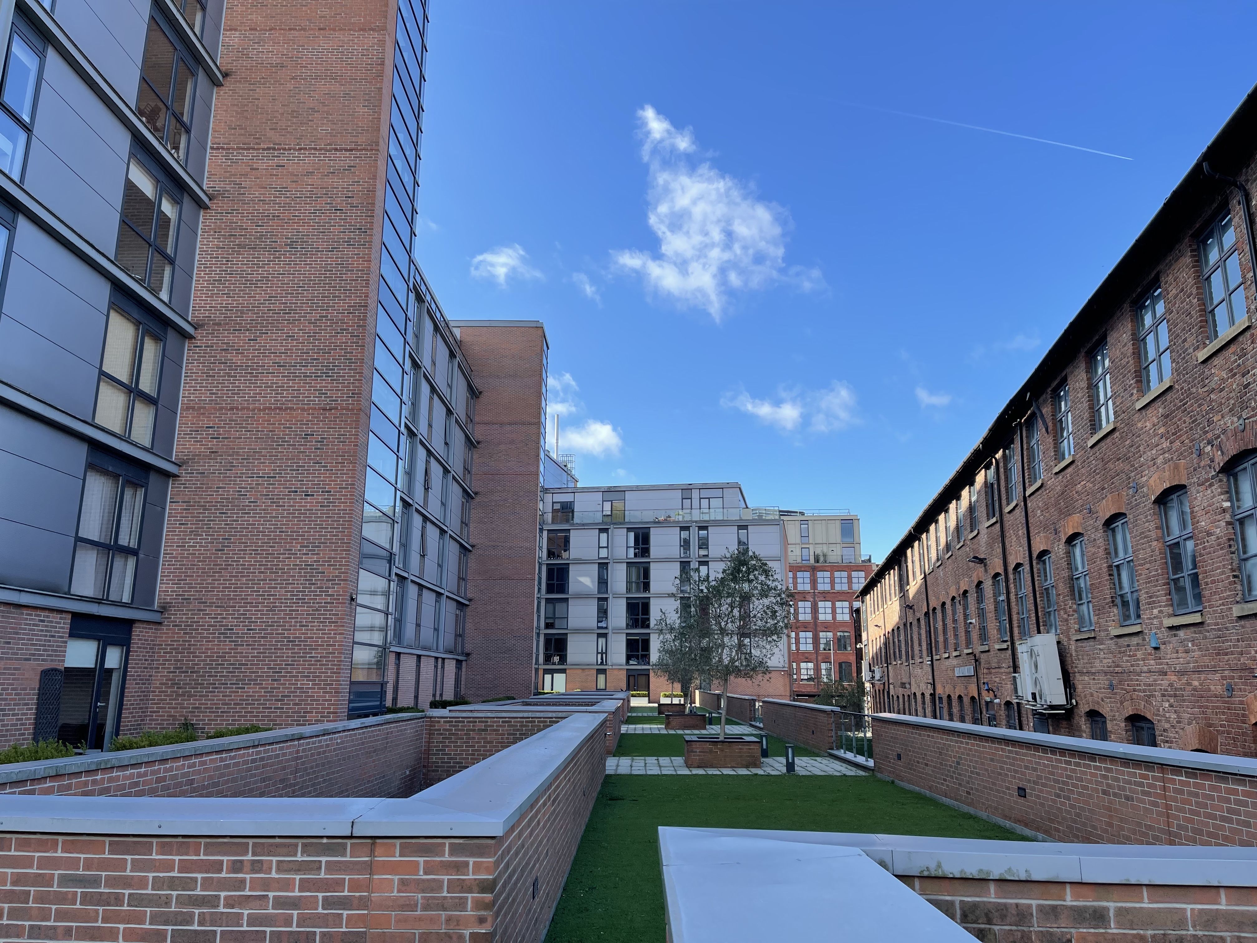 flint glass wharf ancoats courtyard