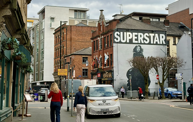 Northern Quarter Olivia Dean Mural the Bits