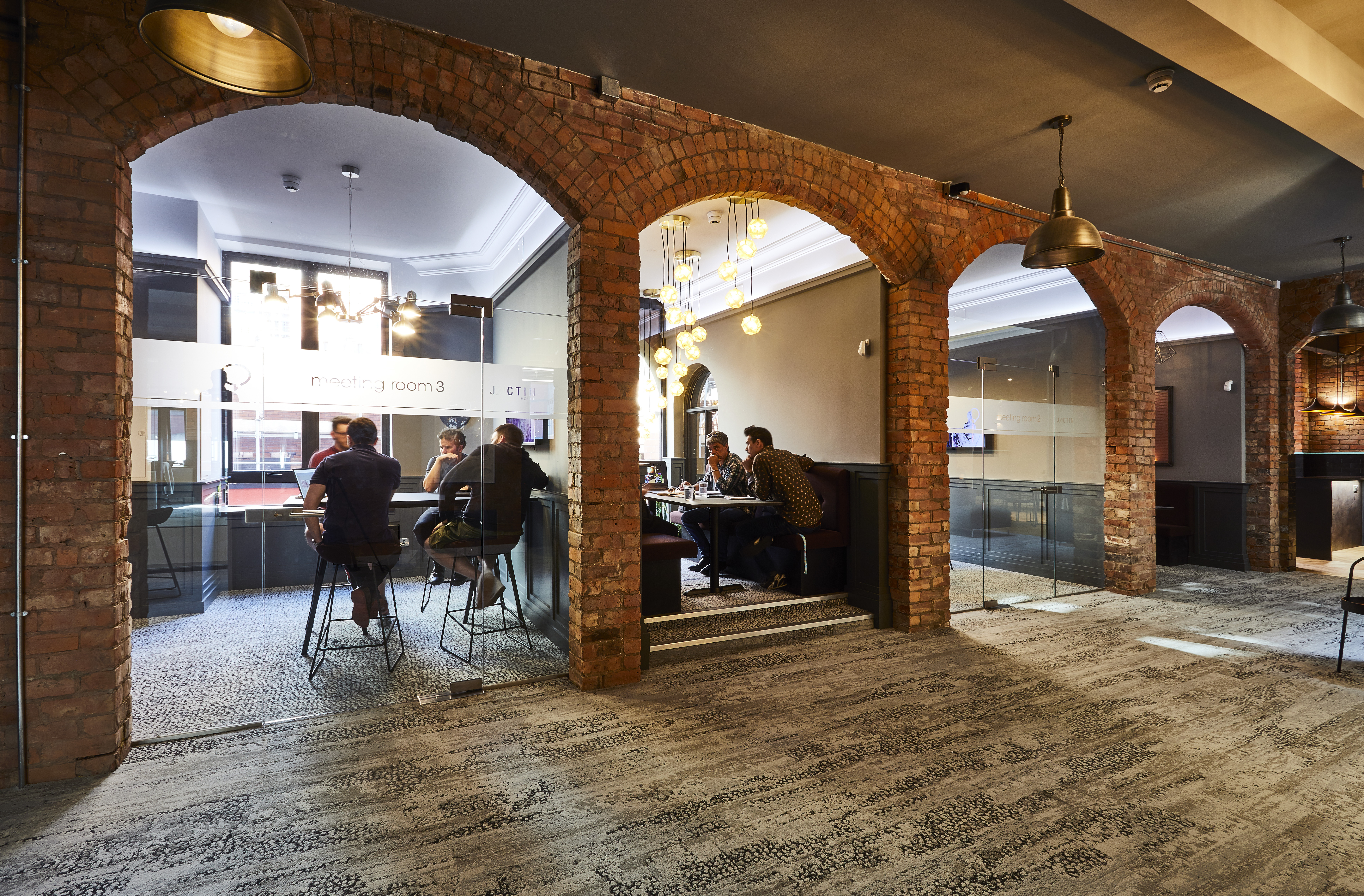 private meeting rooms and colounge jactin house