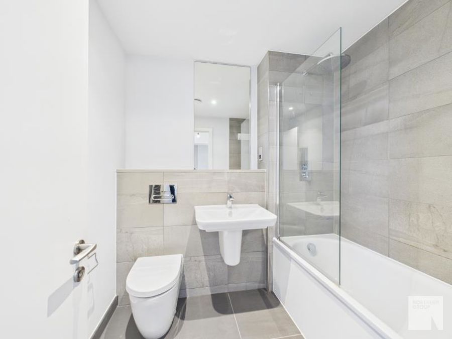 Axis Tower :: Manchester image 11