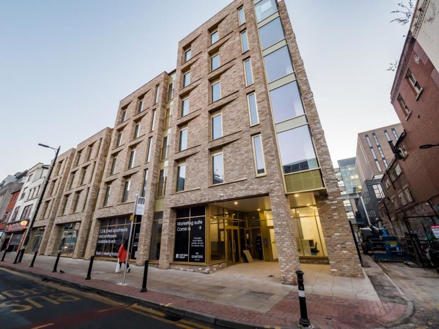 Apt 47 :: The Quarters image 3