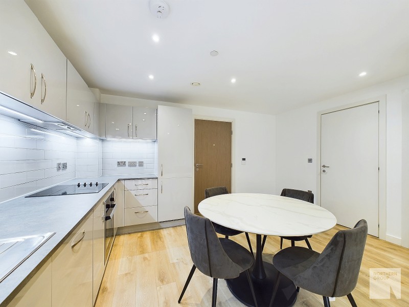 Flat 25 :: The Quarters image 8