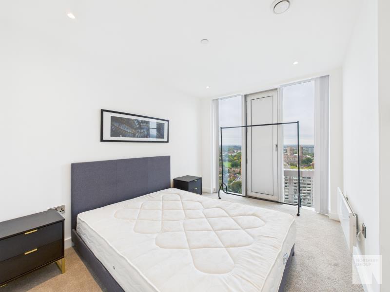 Elizabeth Towers :: Manchester  image 8