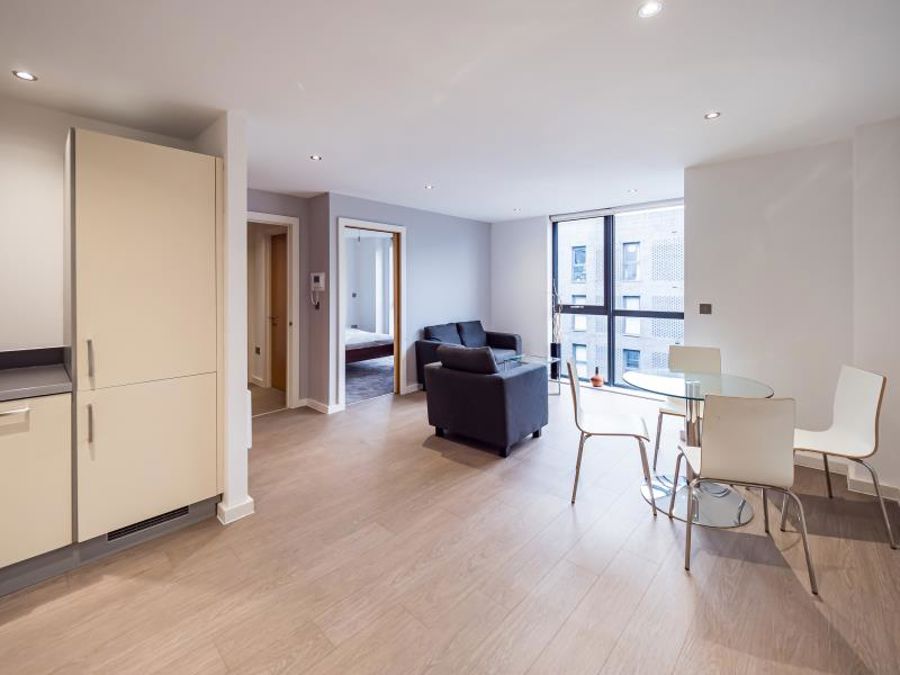 Apt 4.15 :: Flint Glass Wharf image 2