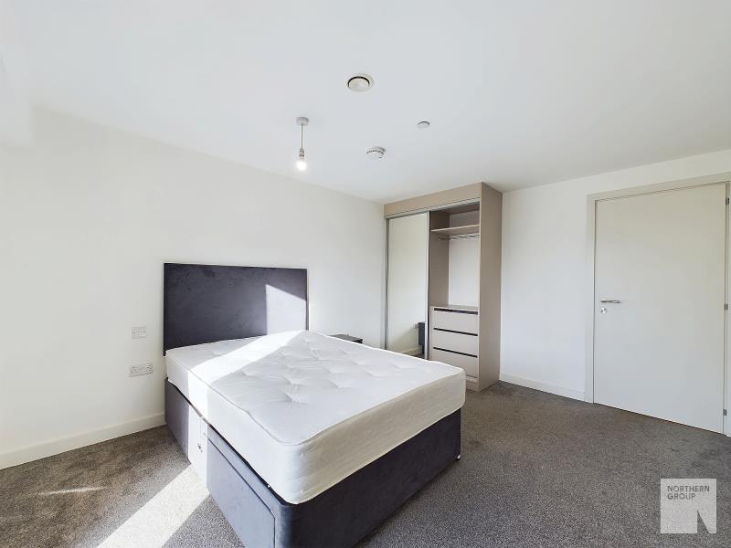 Flat 52, The Quarters image 12