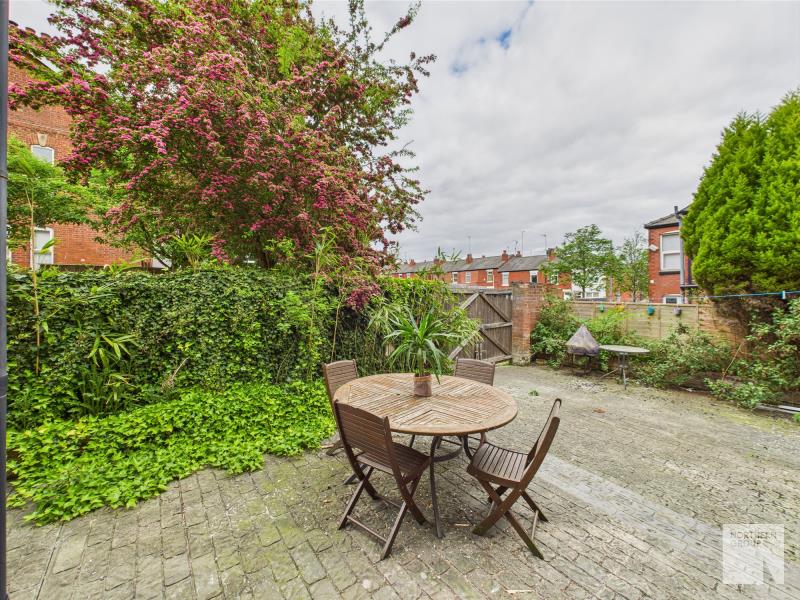 Brinnington Road :: Stockport image 8