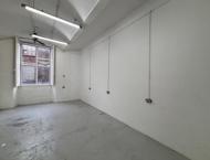 R11 :: Wellington House  image 1