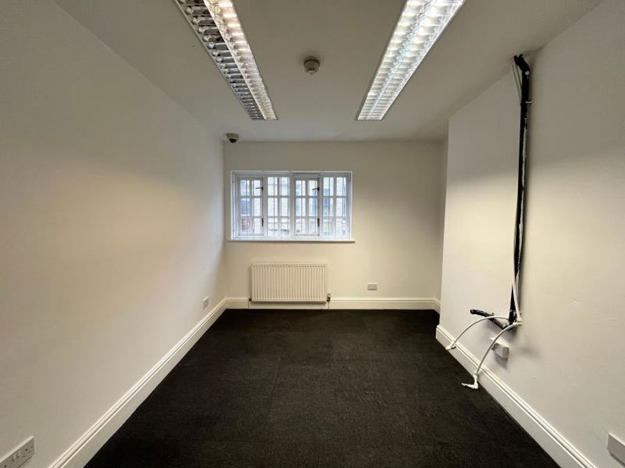 Suite 1 2nd Floor, 69/71 Lever St image 6