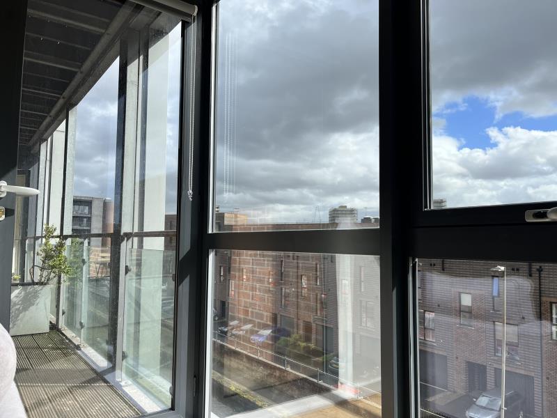 Apt 2.19 :: Flint Glass Wharf image 2