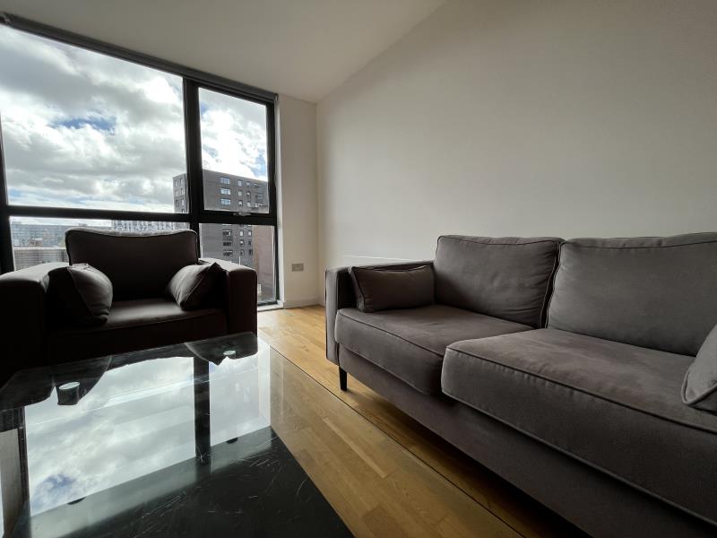 Apt 2.19 :: Flint Glass Wharf image 6