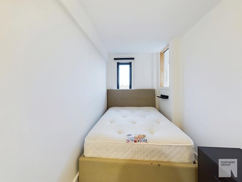 Sky Gardens :: Old Trafford image 10