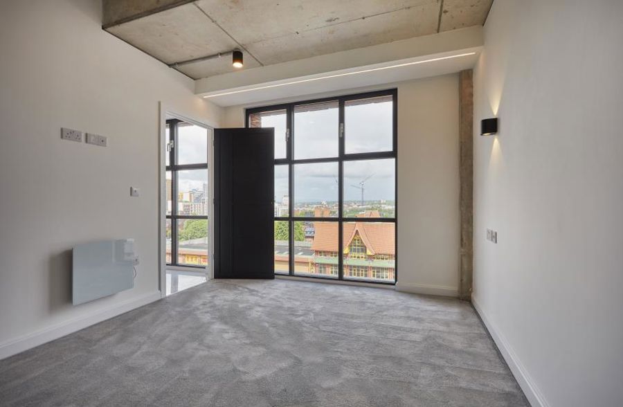 Apt 3.13 :: One Silk Street image 2
