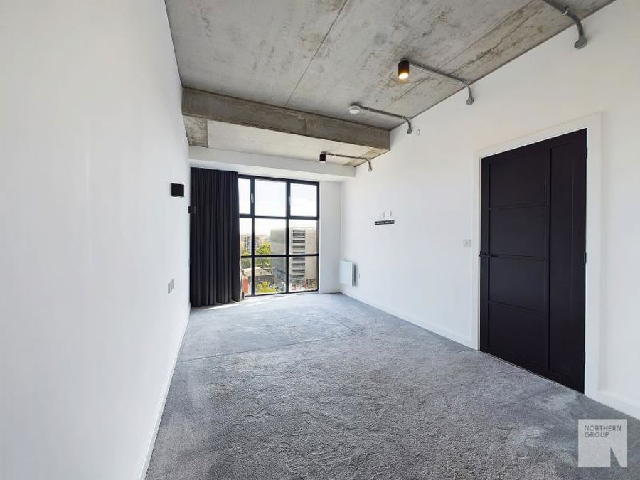Apartment 3.02 :: One Silk St image 6
