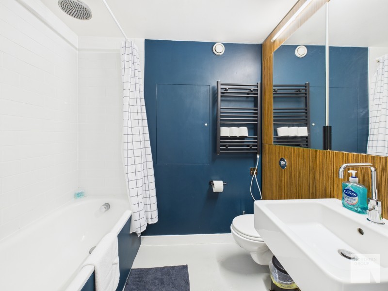 Emmeline :: Manchester image 5