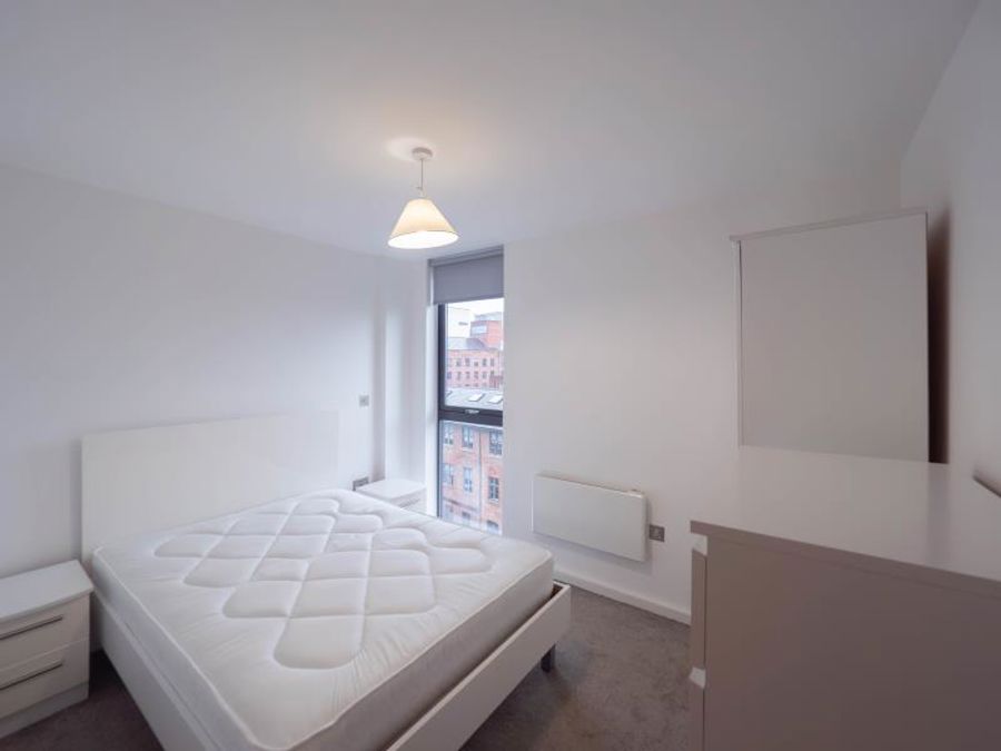 Apt 4.18 :: Flint Glass Wharf image 4