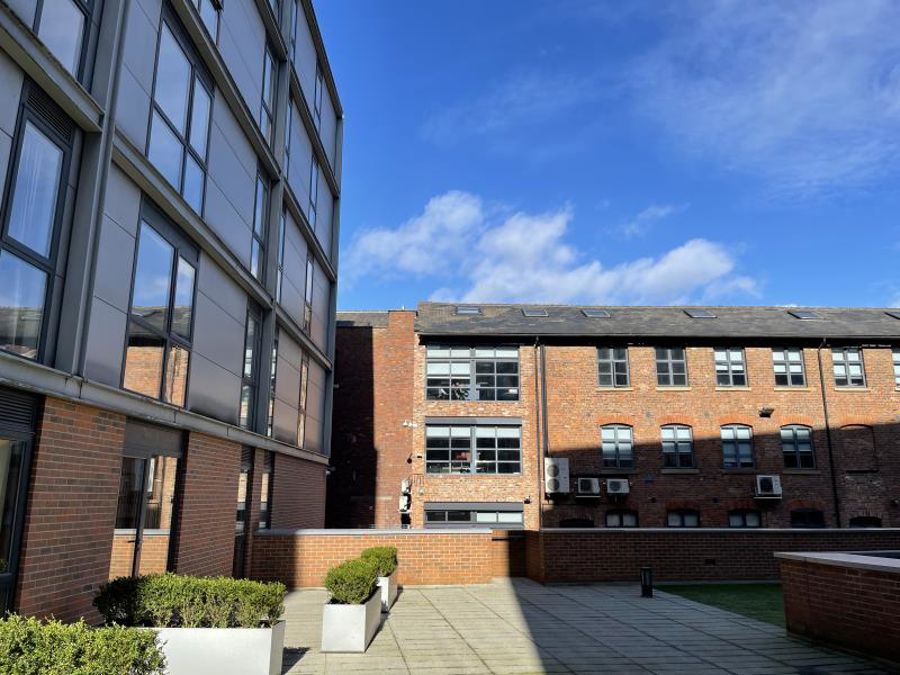 Apt G.12 :: Flint Glass Wharf image 3