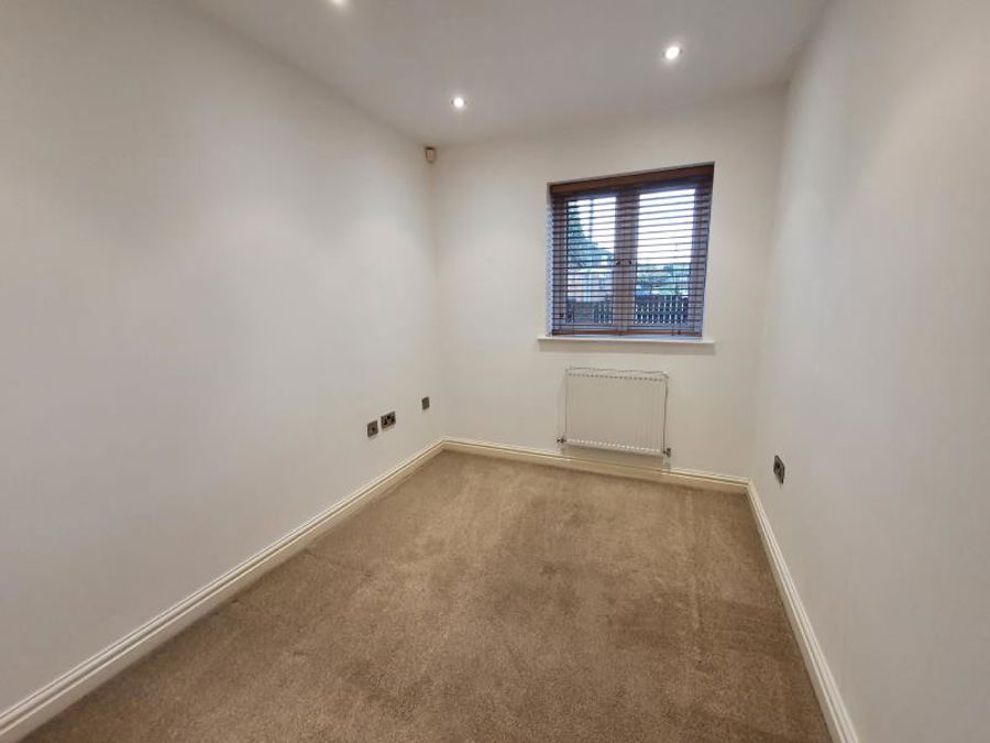 Greenbank Road :: Gatley  image 9