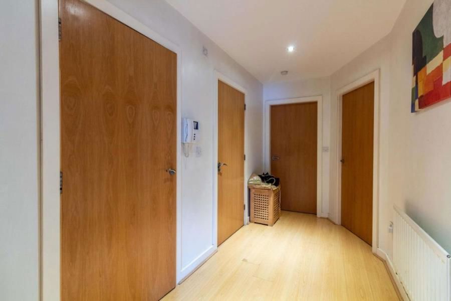 New Barns Avenue :: Chorlton image 7