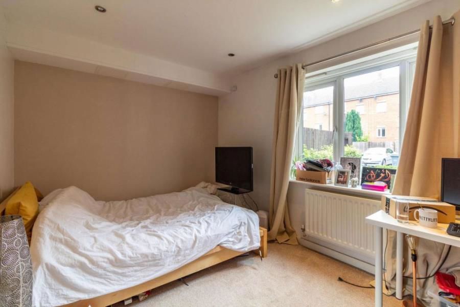 New Barns Avenue :: Chorlton image 9