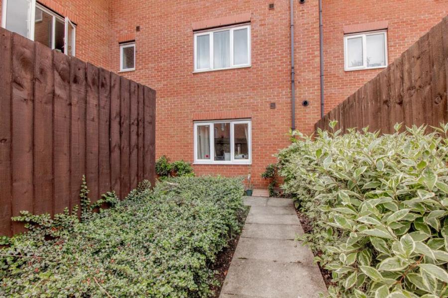 New Barns Avenue :: Chorlton image 11