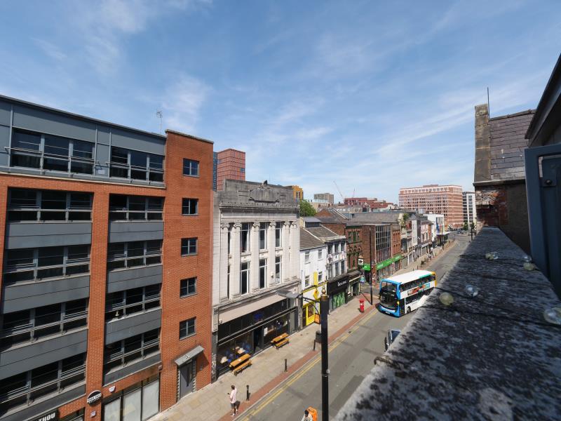 Oldham Street :: NQ image 6