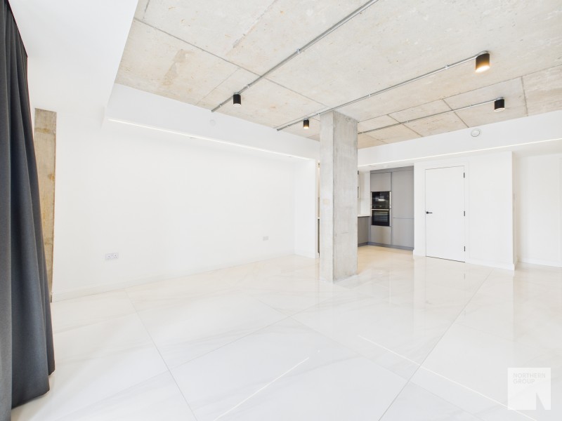 Apt 8.07 :: One Silk Street image 2