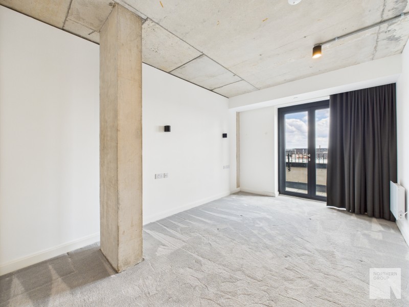 Apt 8.07 :: One Silk Street image 4