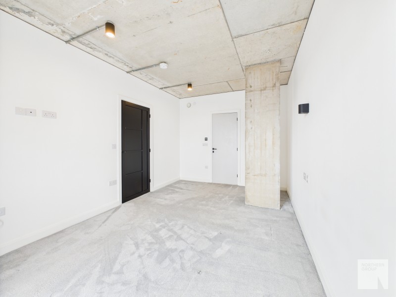 Apt 8.07 :: One Silk Street image 5
