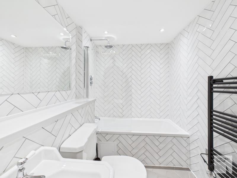 Flat 10 :: Gramercy House image 8