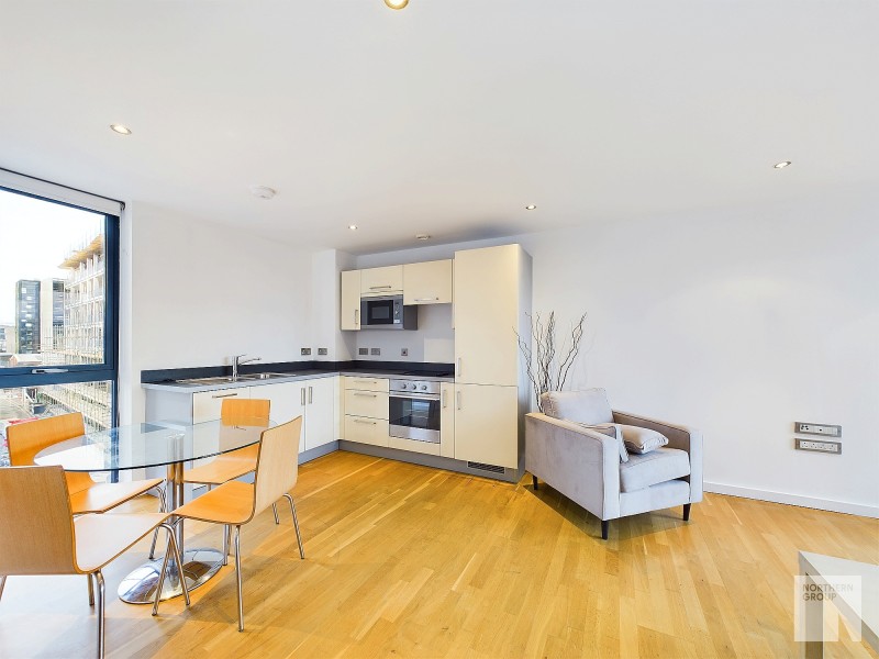 Apt 4.22 :: Flint Glass Wharf image 2