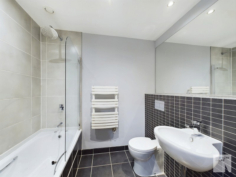 Apt 4.22 :: Flint Glass Wharf image 7