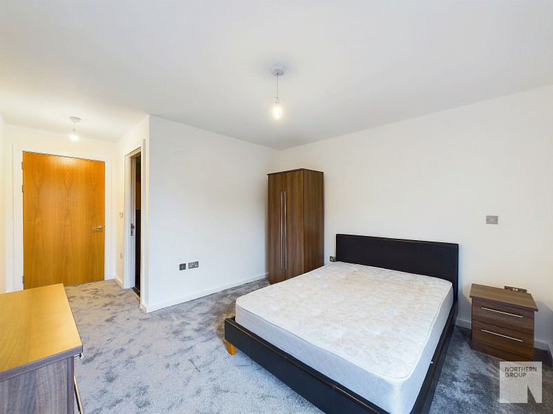 Apt 4.22 :: Flint Glass Wharf image 10