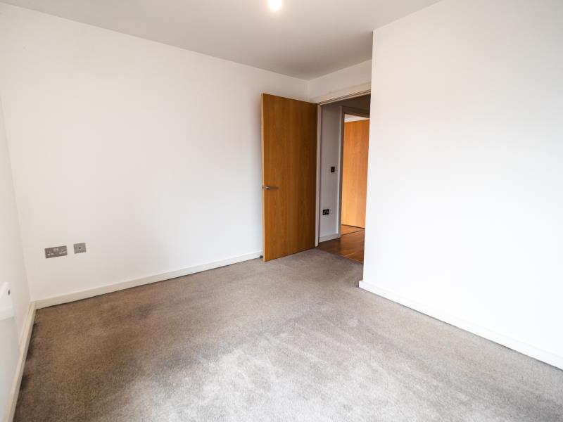 Apt 4.06 :: Flint Glass Wharf image 8