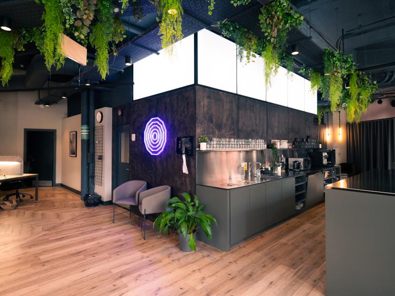 Private office at Piccadilly Place image 1