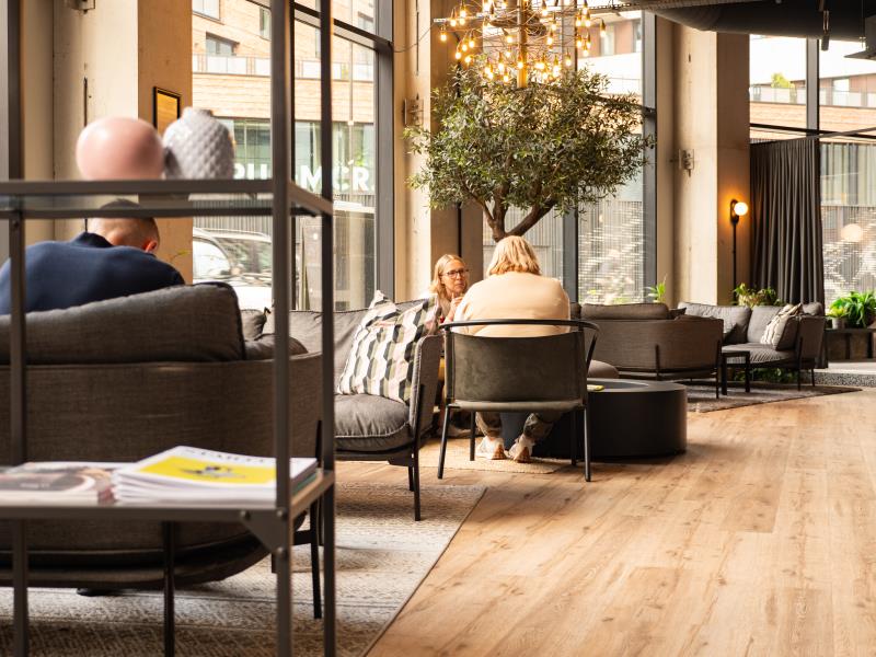 Private office at Piccadilly Place image 2