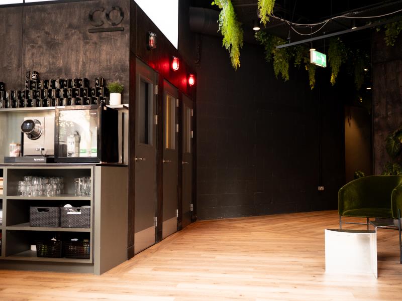 Private office at Piccadilly Place image 3