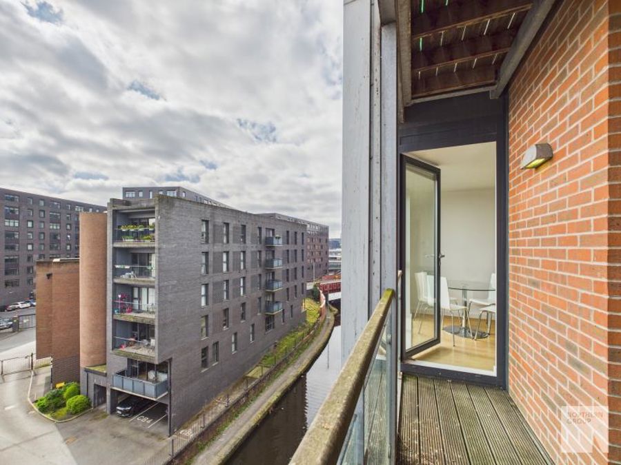 Apt 4.19 :: Flint Glass Wharf image 8