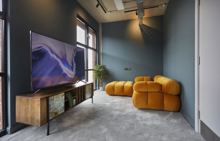 Private office at One Silk Street image 2