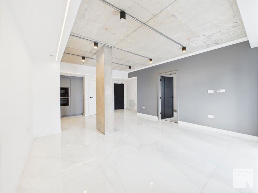 Apartment 8.07 :: One Silk St image 4