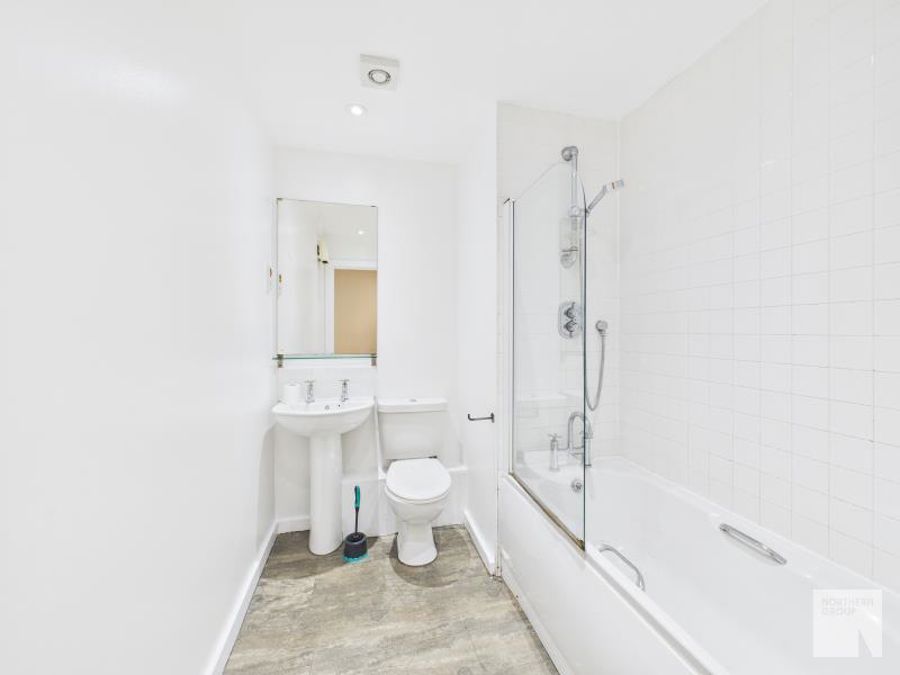 Quay 5 :: Salford image 6