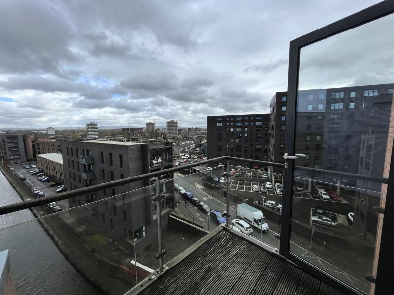 Apt 6.02 :: Flint Glass Wharf image 10