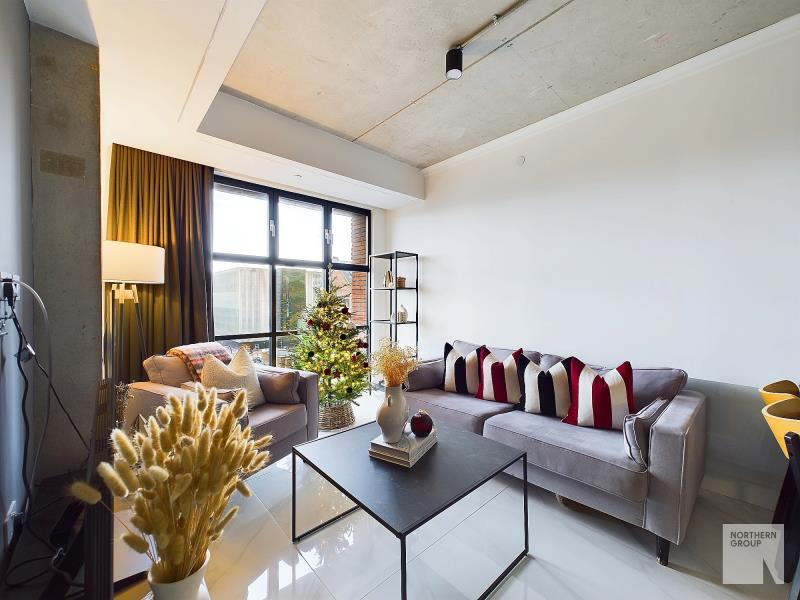 Apt 5.04 One Silk Street image 1