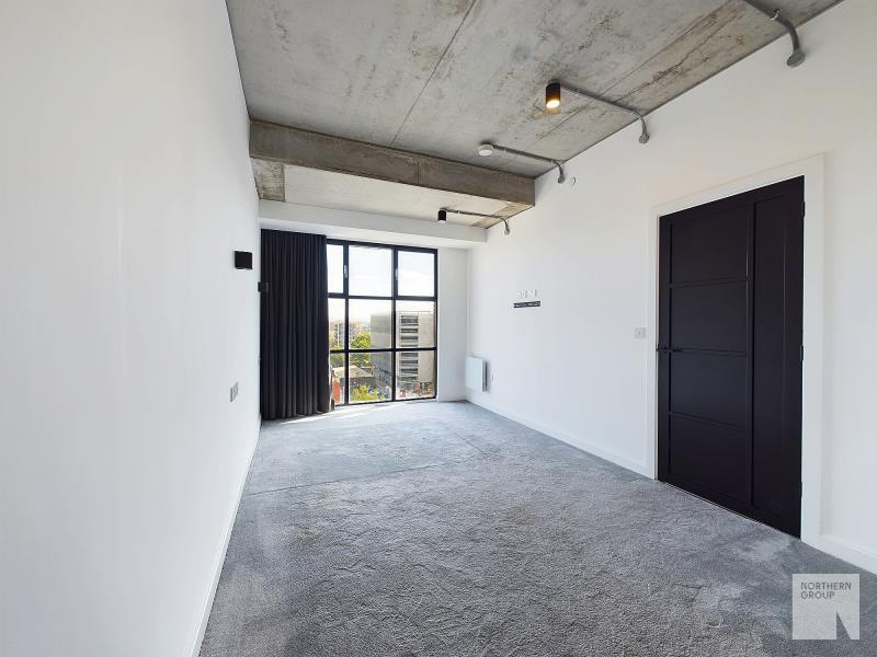 Apt 5.04 One Silk Street image 7