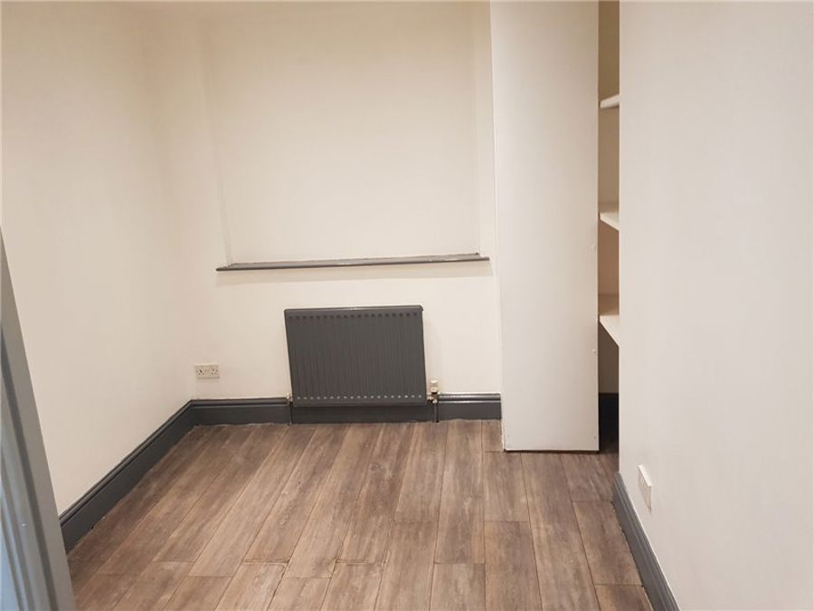 69 Lever Street, NQ image 5