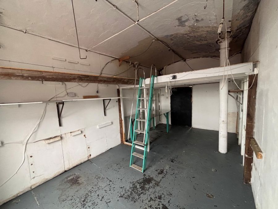 Unit 16/17 :: Room 6 :: Wellington House image 2
