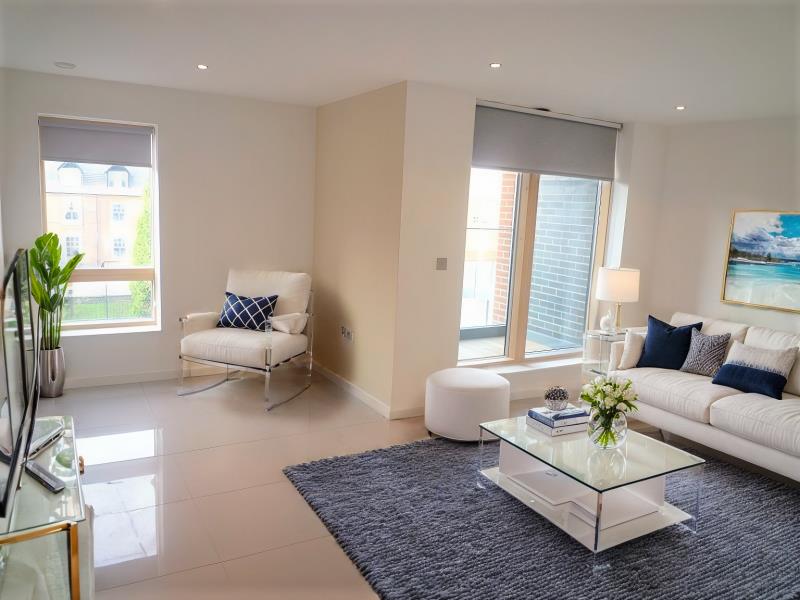 Apt 1.16 :: Ice Plant image 1