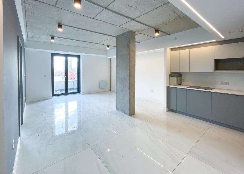 Apt 8.06 :: One Silk Street image 1