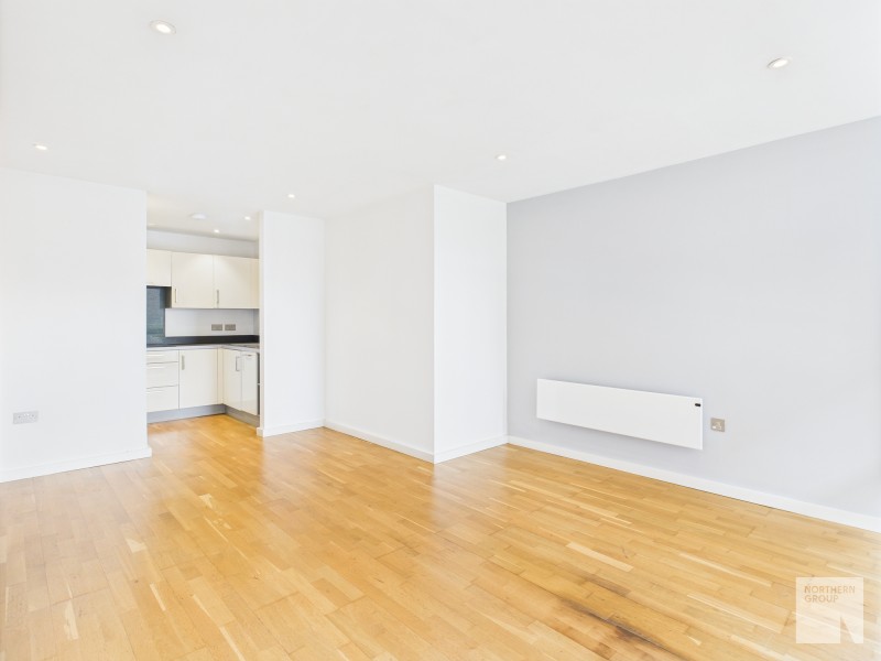 Apt G.22 :: Flint Glass Wharf image 5