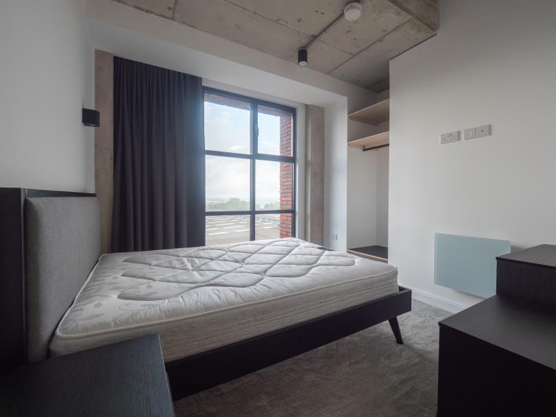 Apt 7.03 :: One Silk Street image 5