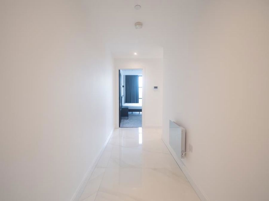 Apt 7.03 :: One Silk Street image 9